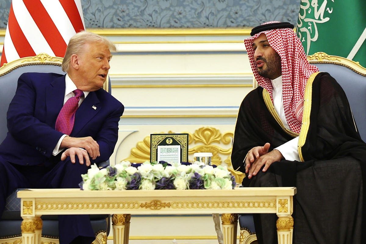 Saudi Nuclear Deal to Mandate US Reactors Amid Trump Family Ties