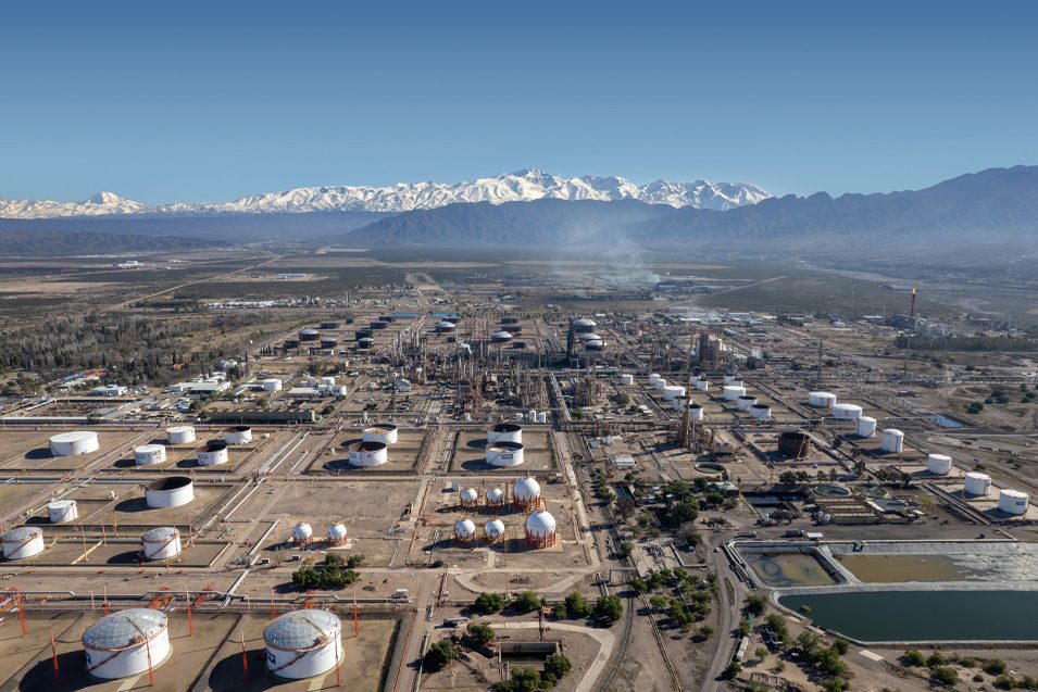 Pampa Energía approves $2.7bn urea plant targeting Brazil