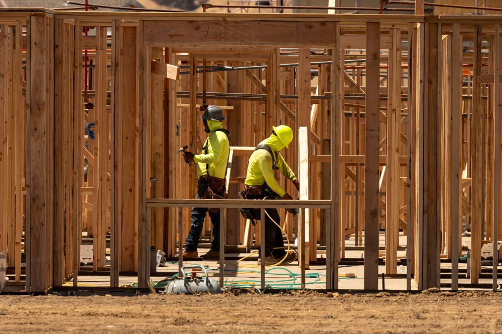 Lennar shares pop as Berkshire builds almost a 10% stake in beleaguered homebuilder