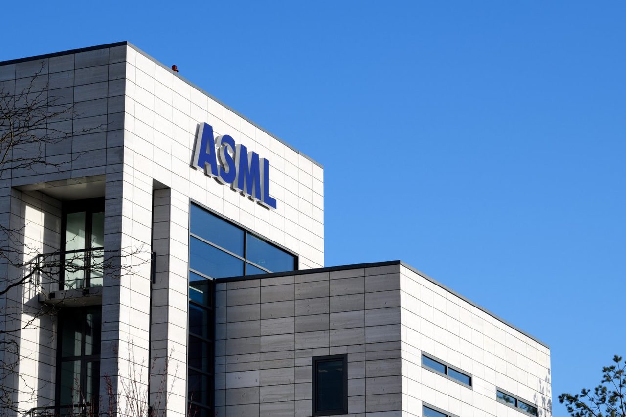 ASML lifts annual revenue guidance to €45bn on AI demand