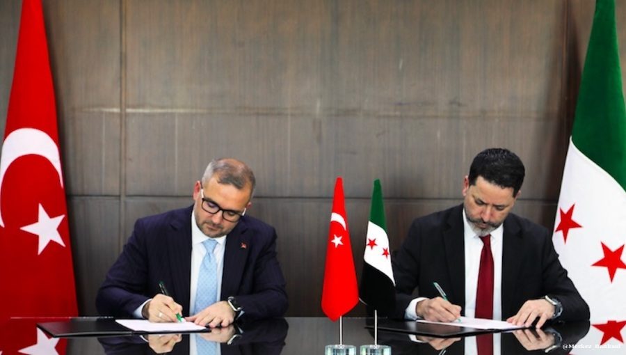 Syria opens lira account at Turkey central bank as it pulls currency from Idlib
