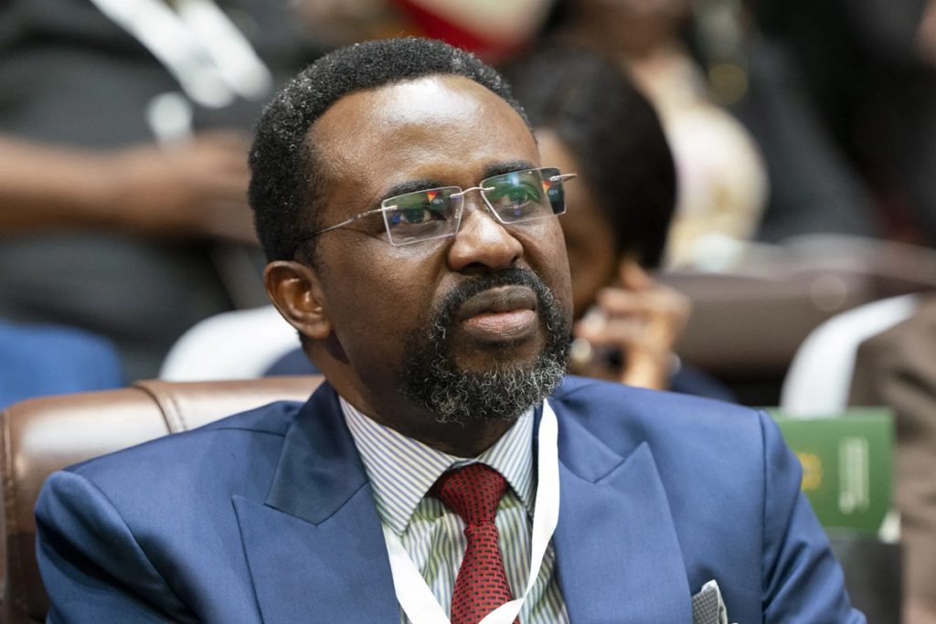 Bank of Ghana warns traders against rejecting cedi coins