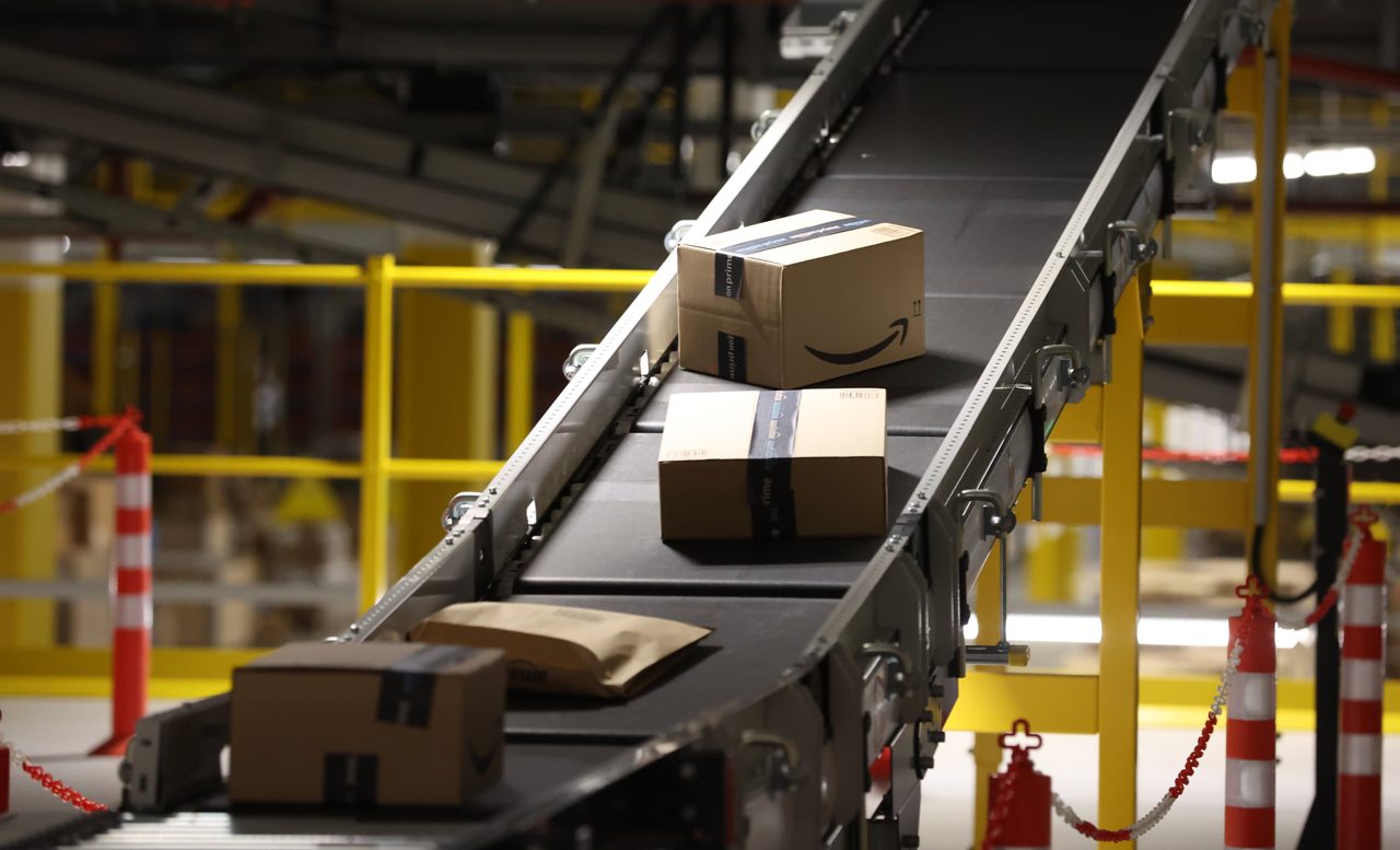 Amazon mandates AI image labels for sellers under New York law