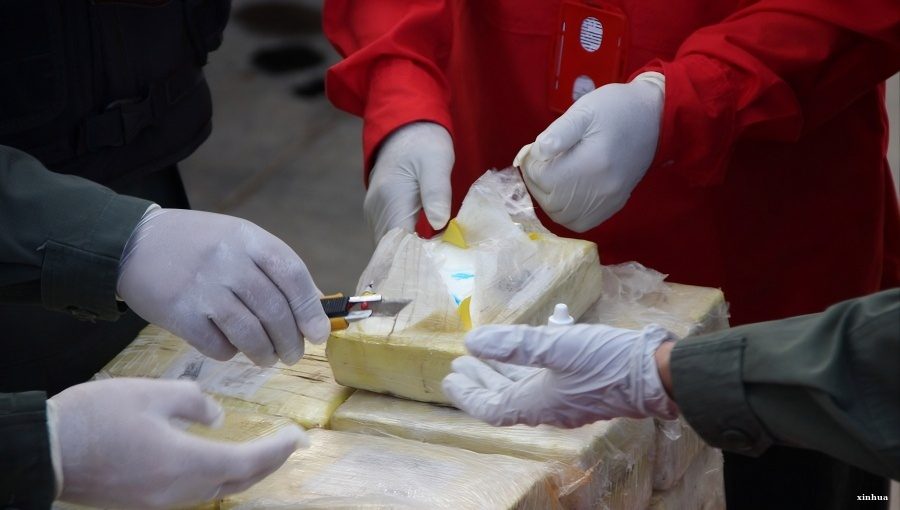 Ecuador ports and bananas fuel record global cocaine trade, UN finds