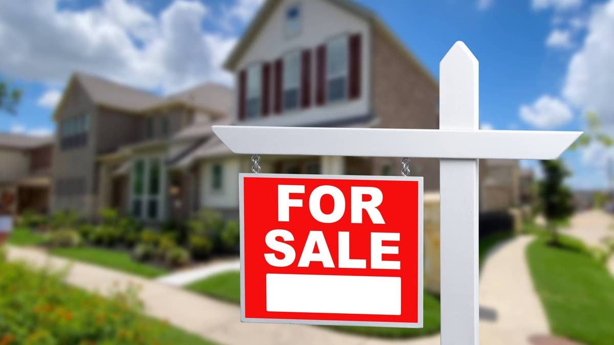 Americans face uncomfortable decision after housing market news