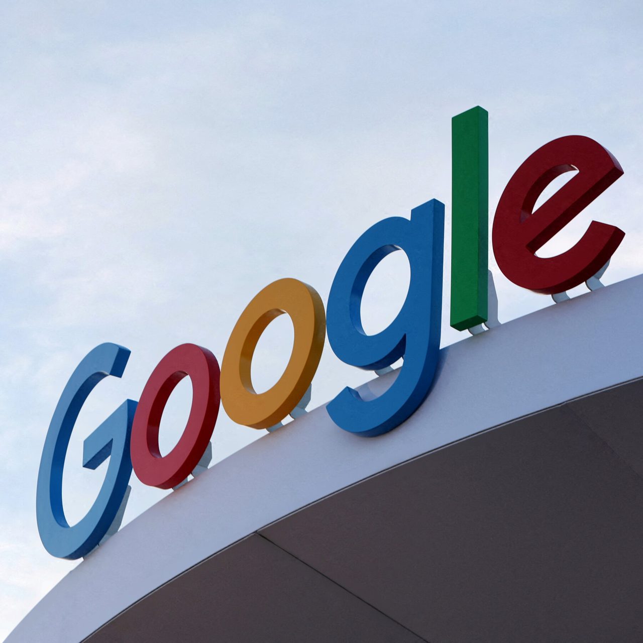 Google Sets the Pace on Hefty A.I. Spending