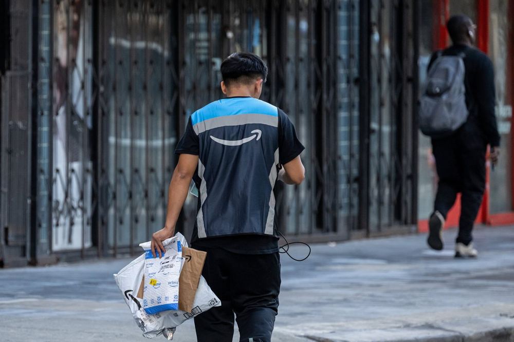 FTC sues Amazon, accusing the e-commerce giant of misleading advertisers
