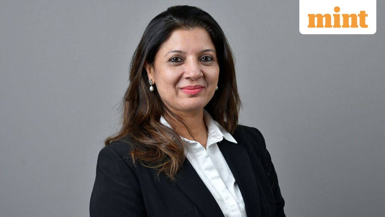 Buy or sell: Gift Nifty hints positive start, Vaishali Parekh recommends three intraday stocks to buy today