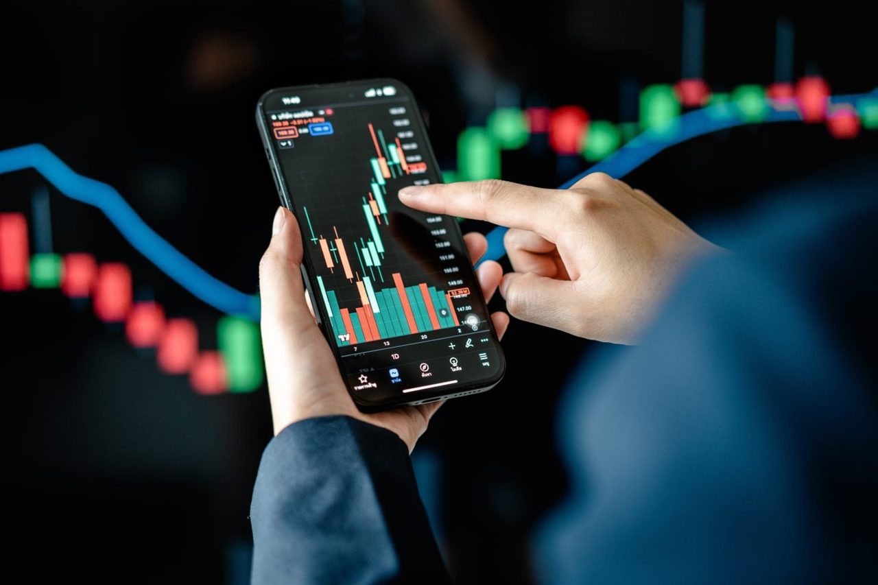 SPMO Tops SPY With 26% 2026 Return via Momentum Strategy